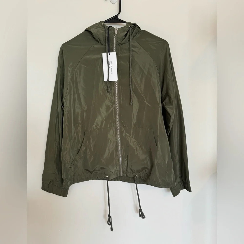 Shine star Women’s Army Green Wind Breaker Rain Jacket Size Medium NWT